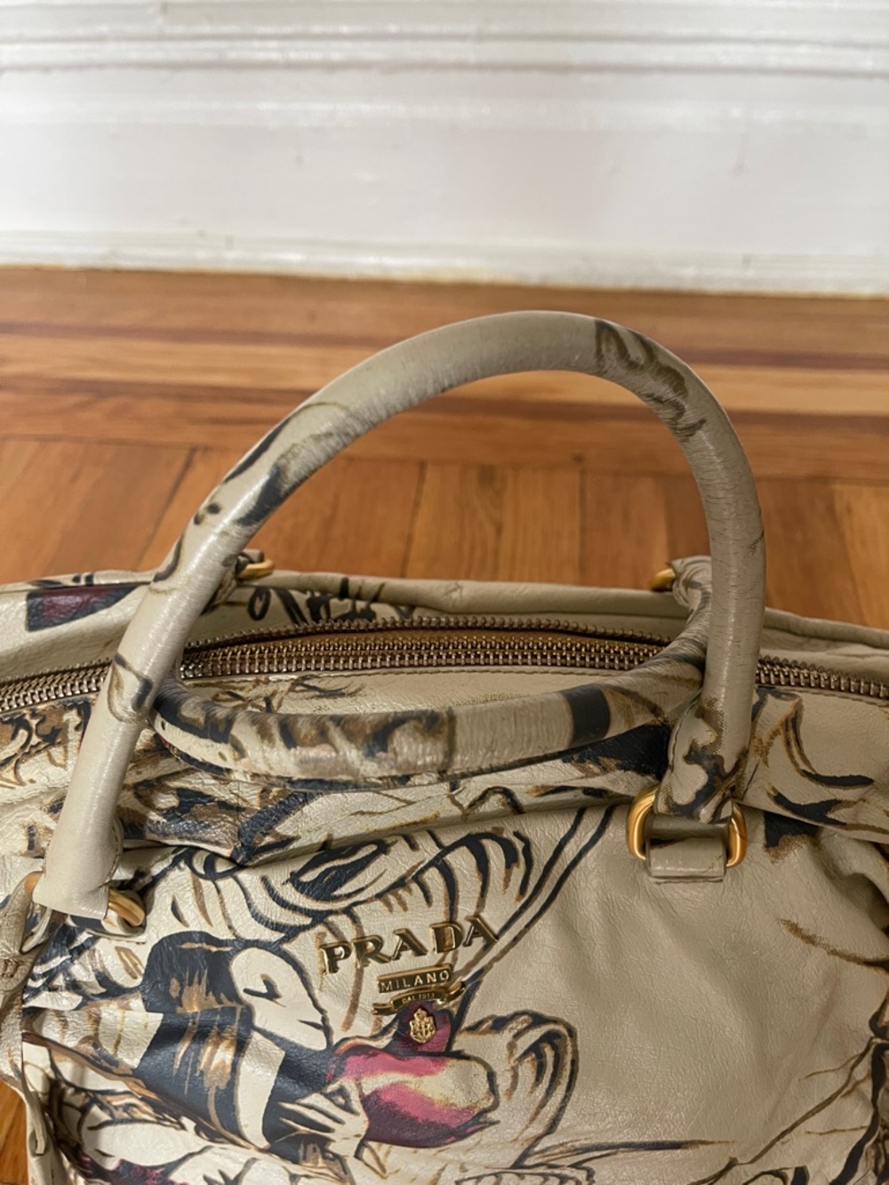 Prada Fairy Bag 2008 James Jean Print Cervo Lux Satchel Rare Collectible - Picture 7 of 11